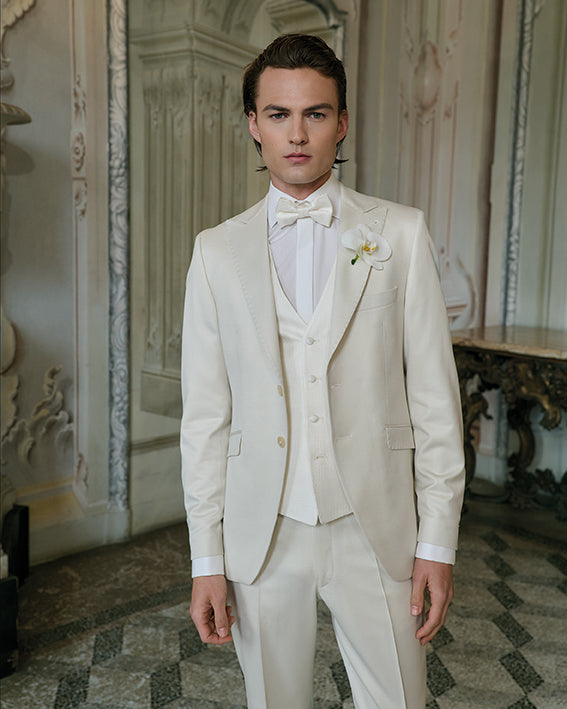 Weißer WILVORST Hochzeitsanzug für einen modernen und eleganten Bräutigam-Look